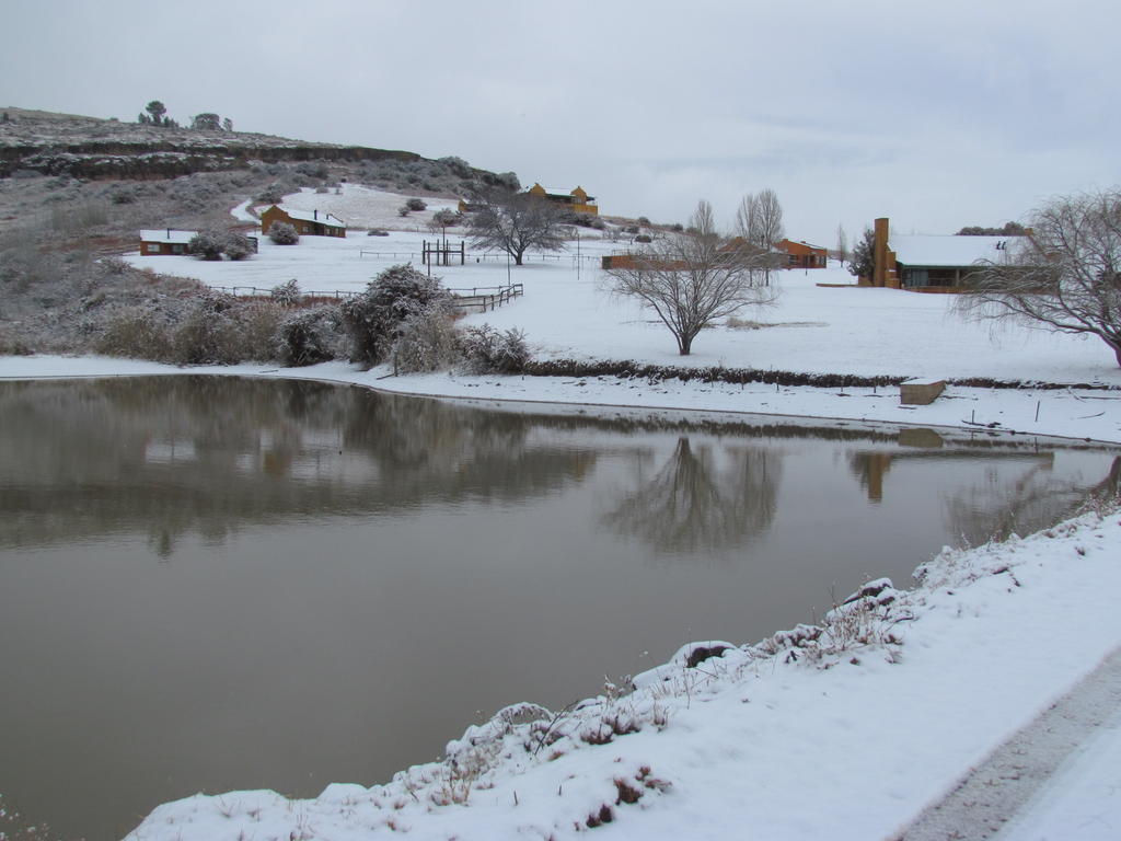 Pumula Guest Farm Villa Fouriesburg Eksteriør bilde